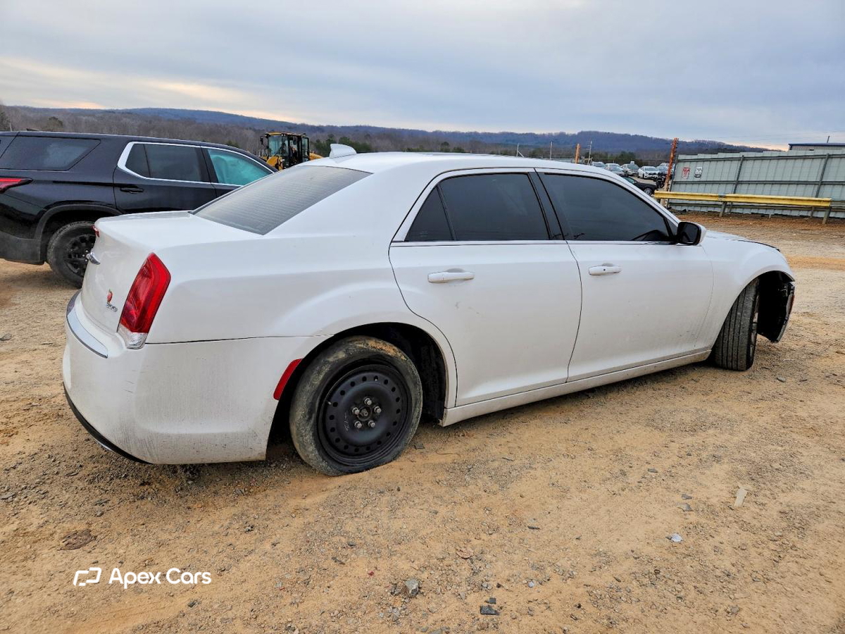 Chrysler 300 2016