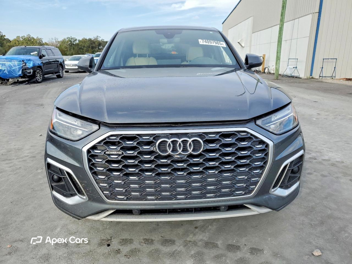 Audi Q5 2021