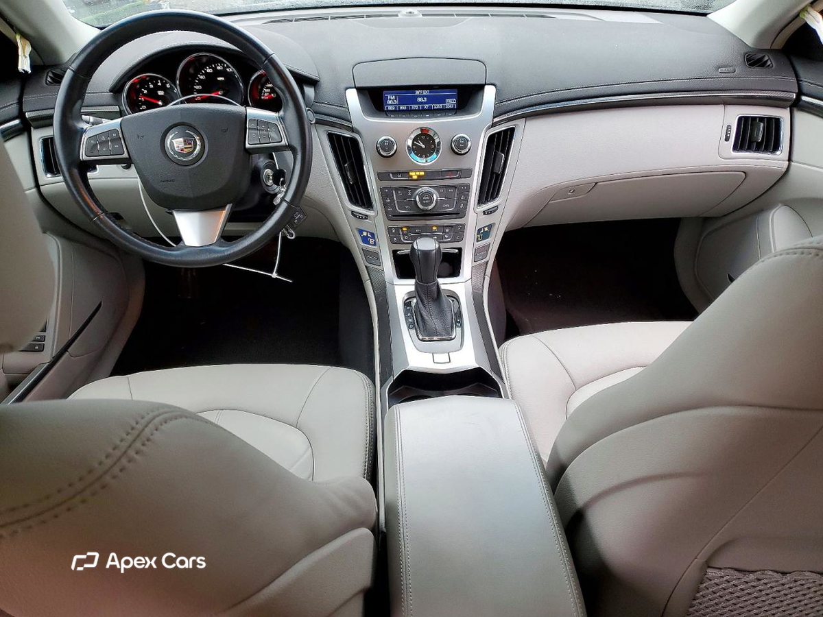 Cadillac CTS 2011