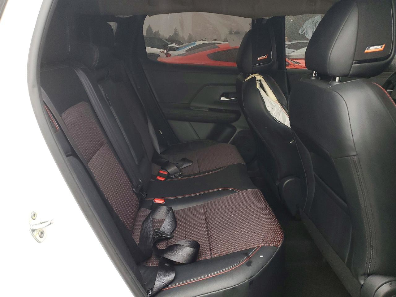 Nissan Kicks 2025