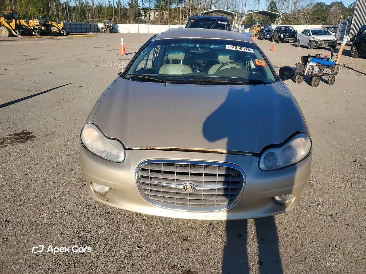 Chrysler LHS 2000