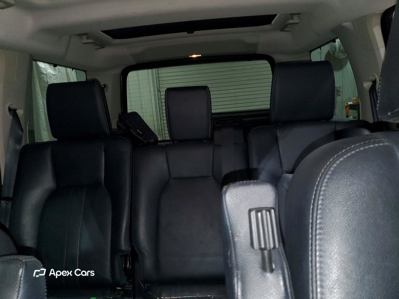Land Rover LR4 2012