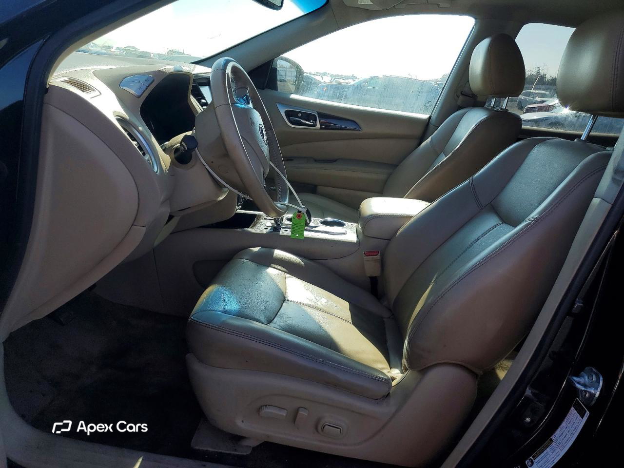 Nissan Pathfinder 2014