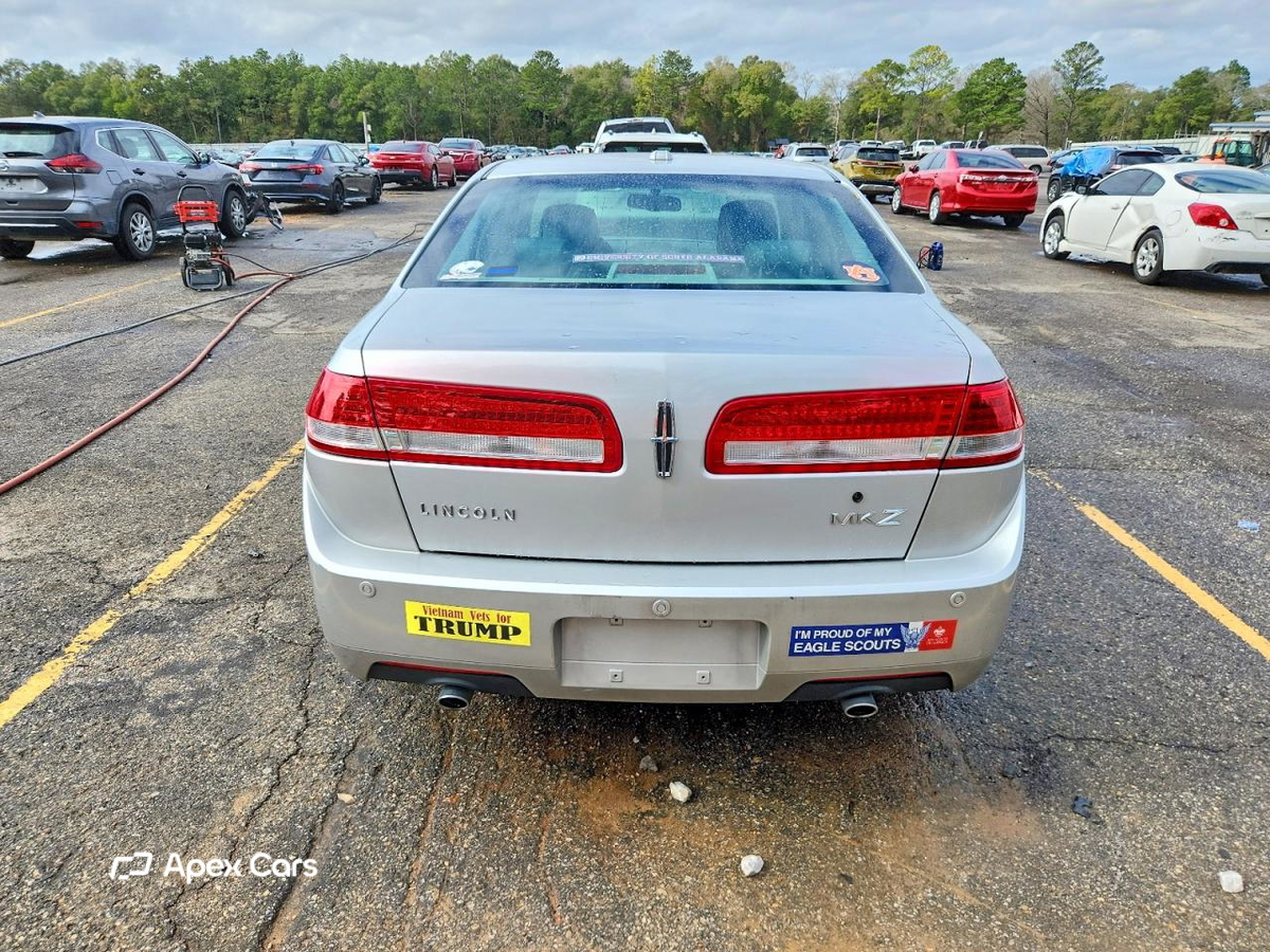 Lincoln MKZ 2010