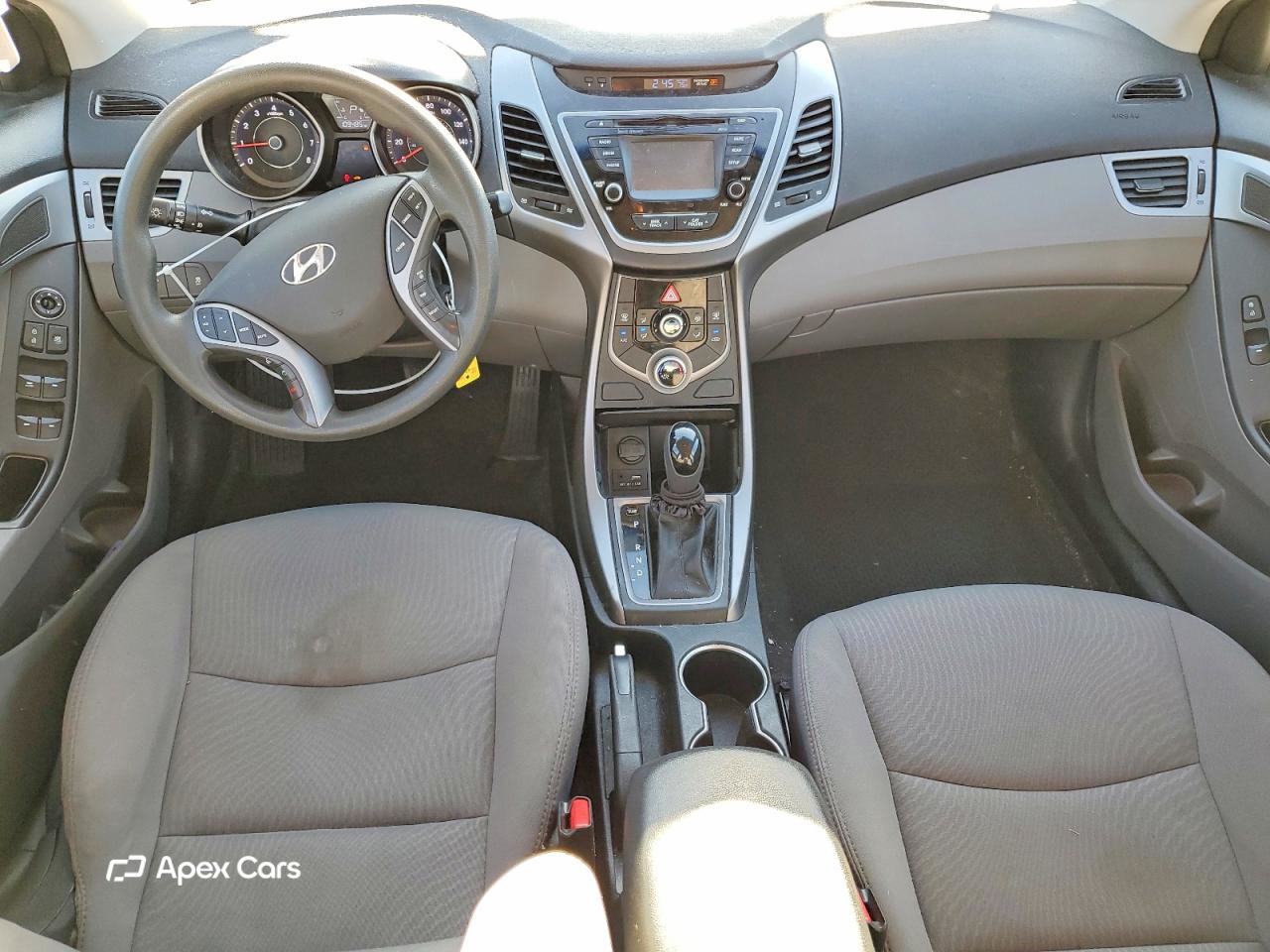 Hyundai Elantra 2015