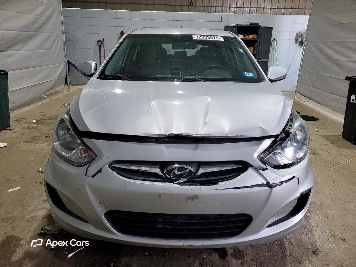 Hyundai Accent 2013