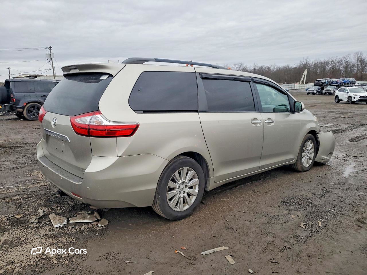 Toyota Sienna 2015