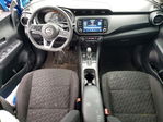 Nissan Kicks 2025