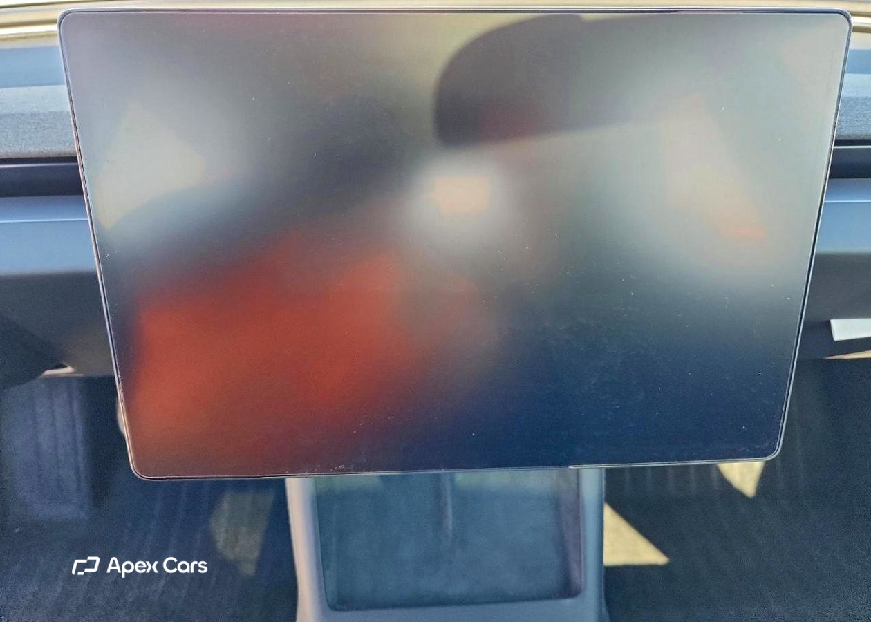 Tesla Model 3 2025