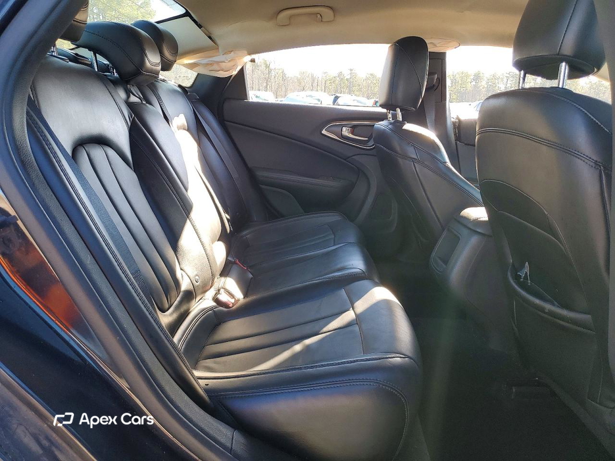 Chrysler 200 2017