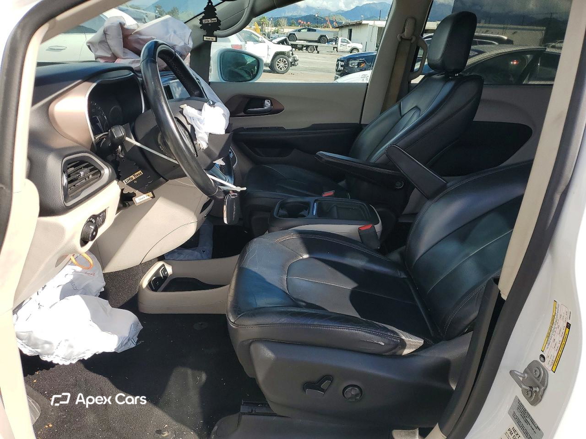 Chrysler Pacifica 2017