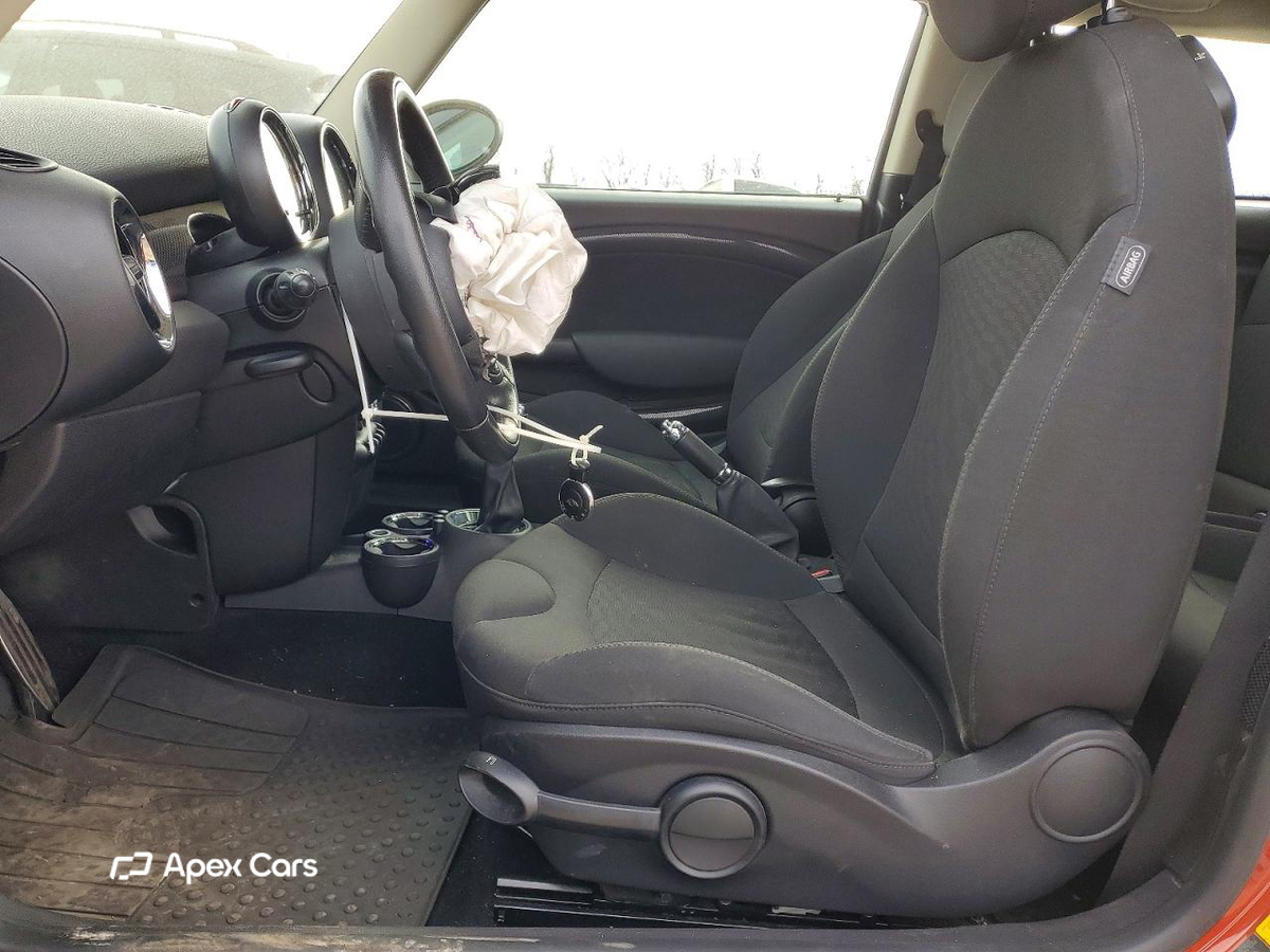 MINI Cooper 2013