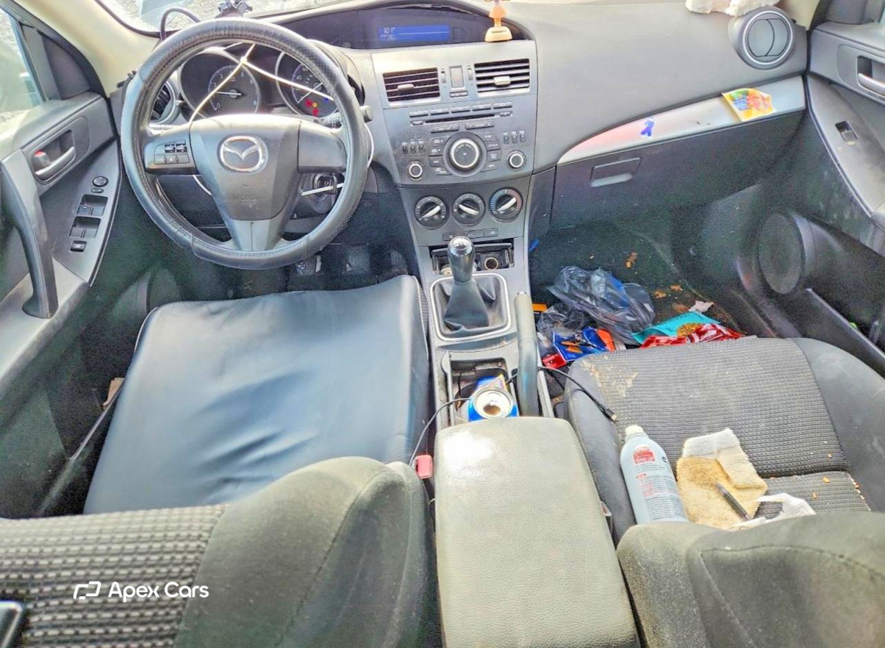 Mazda 3 2013