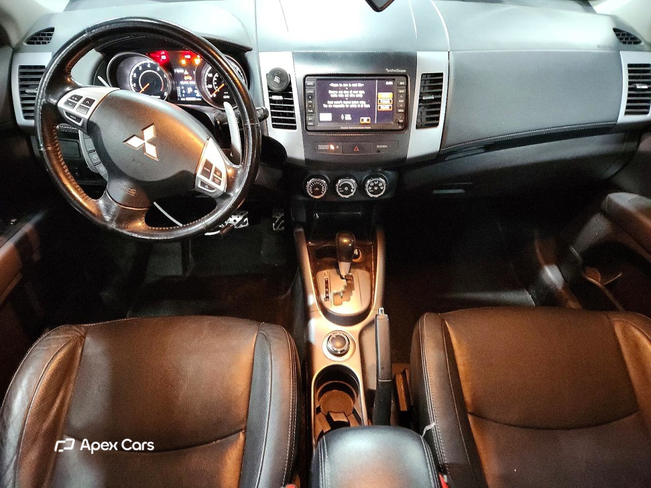 Mitsubishi Outlander 2012