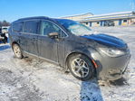 Chrysler Pacifica 2017