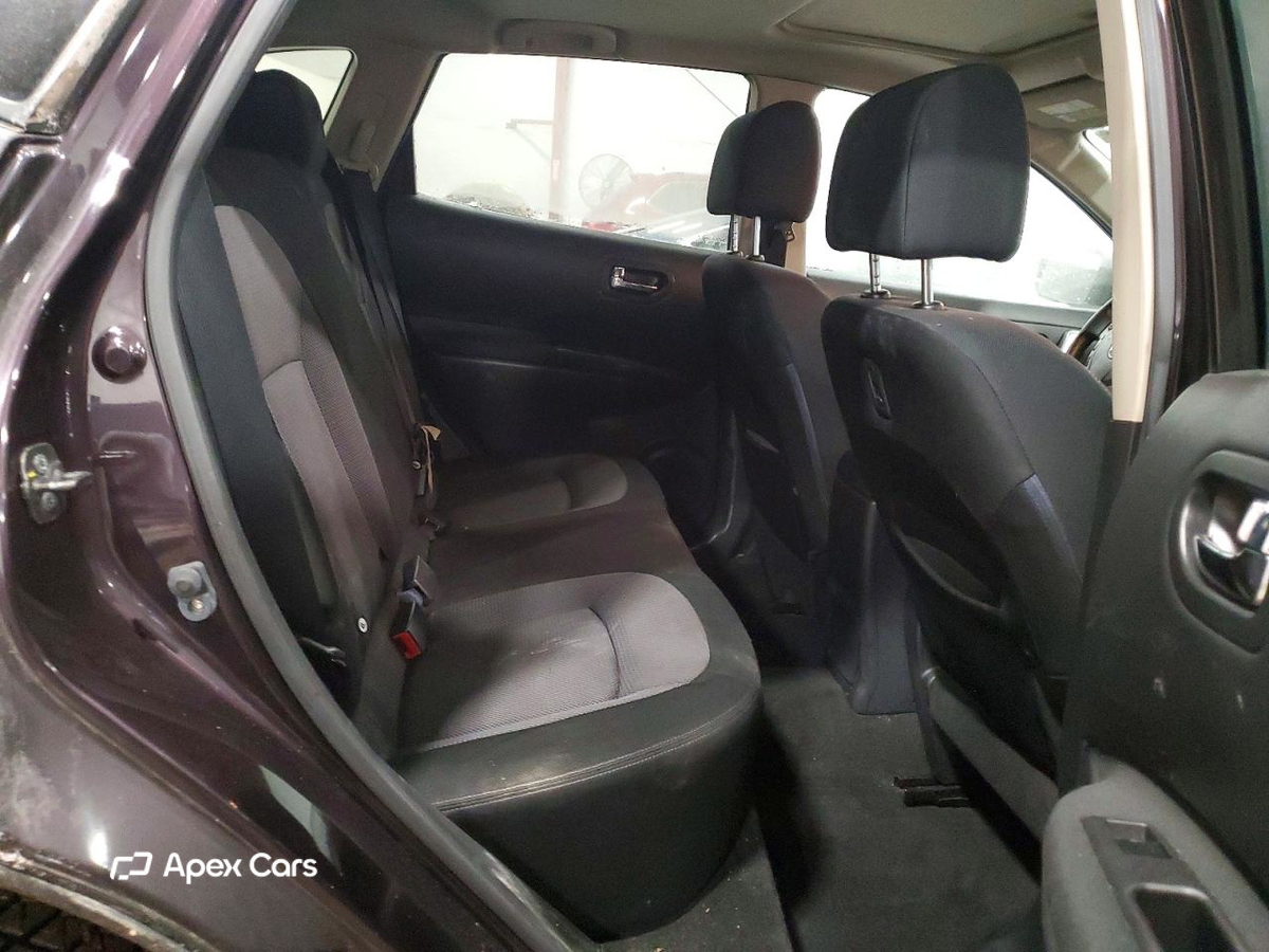 Nissan Rogue 2013