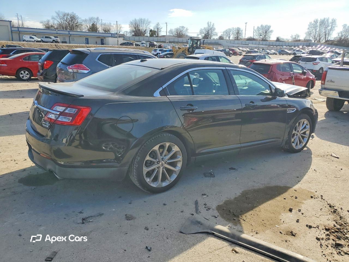 Ford Taurus 2015
