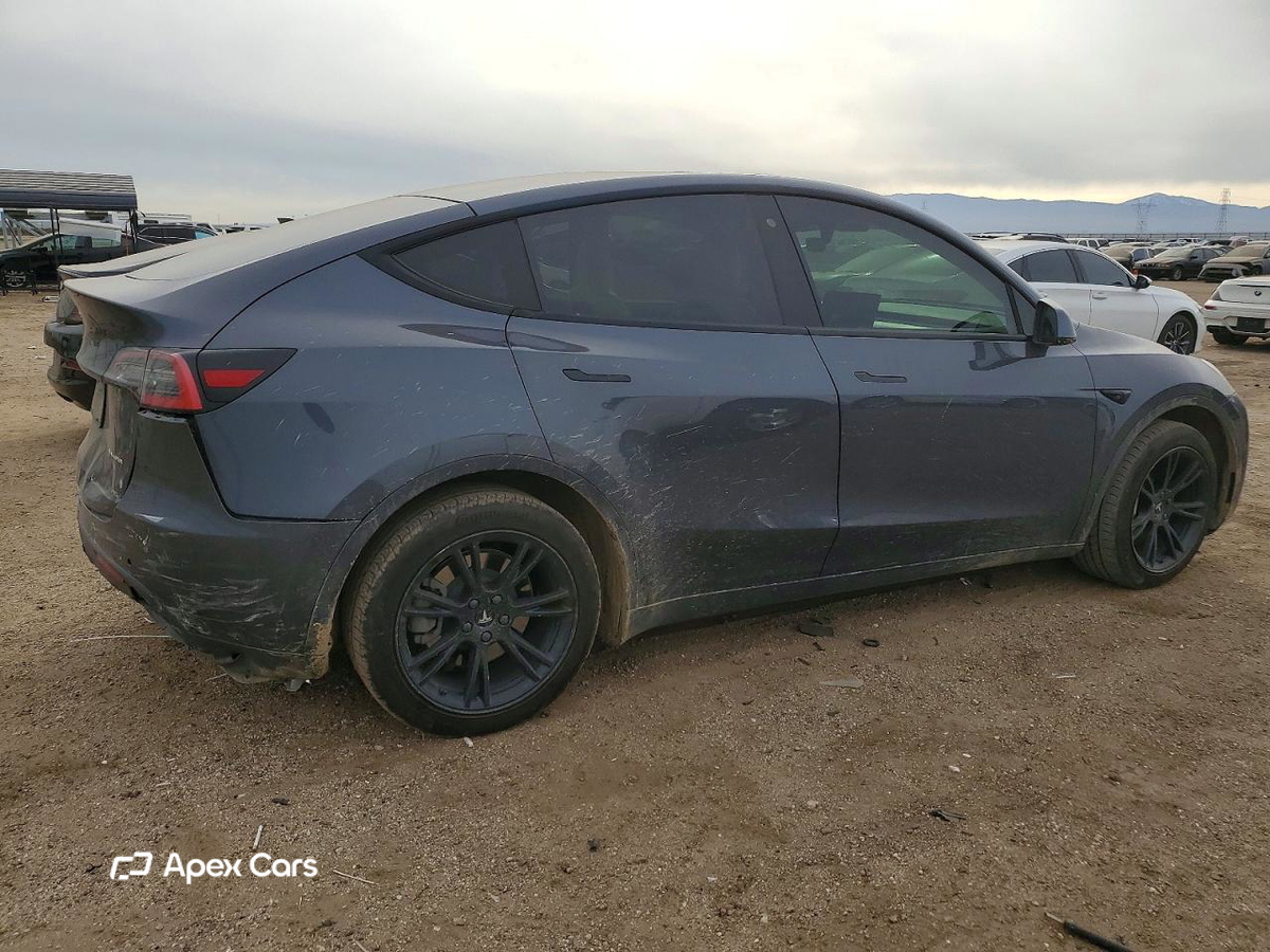 Tesla Model Y 2020