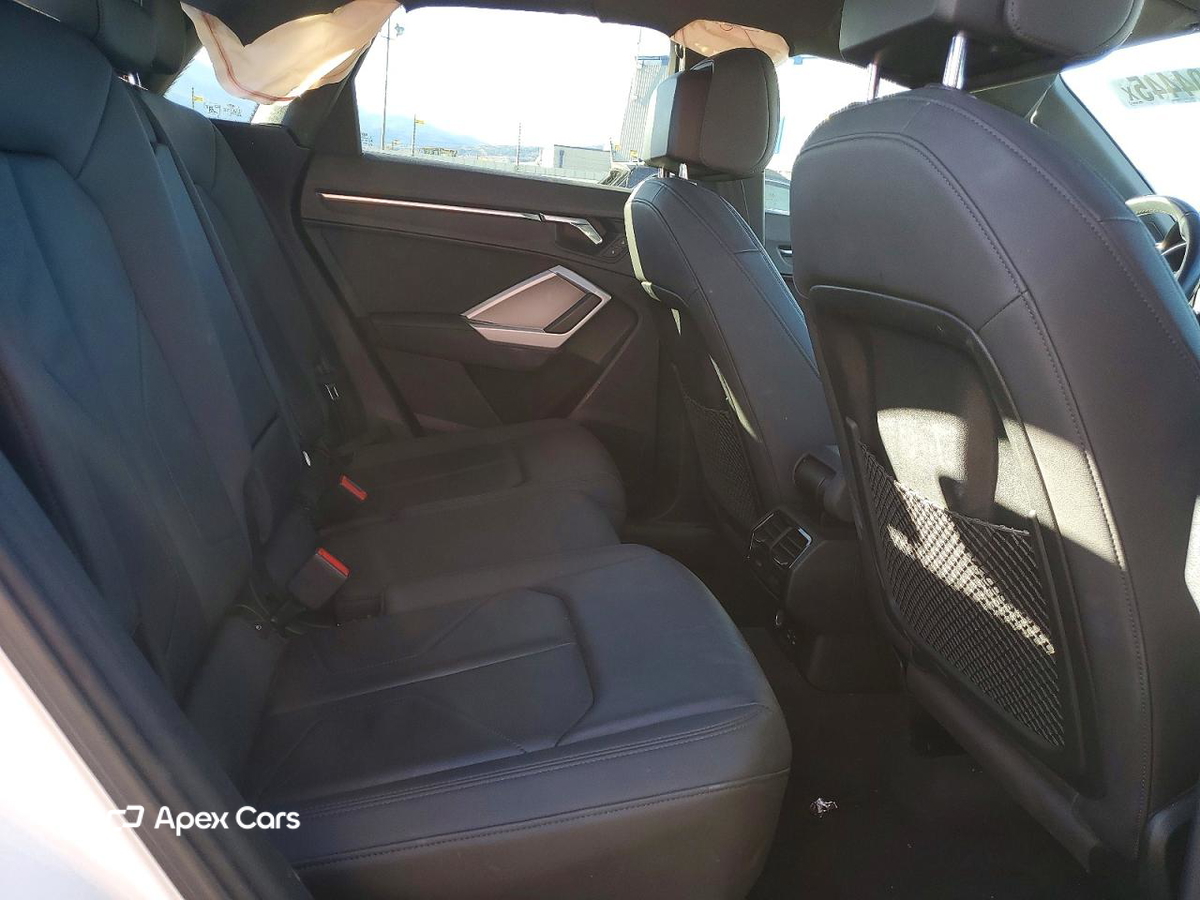 Audi Q3 2021