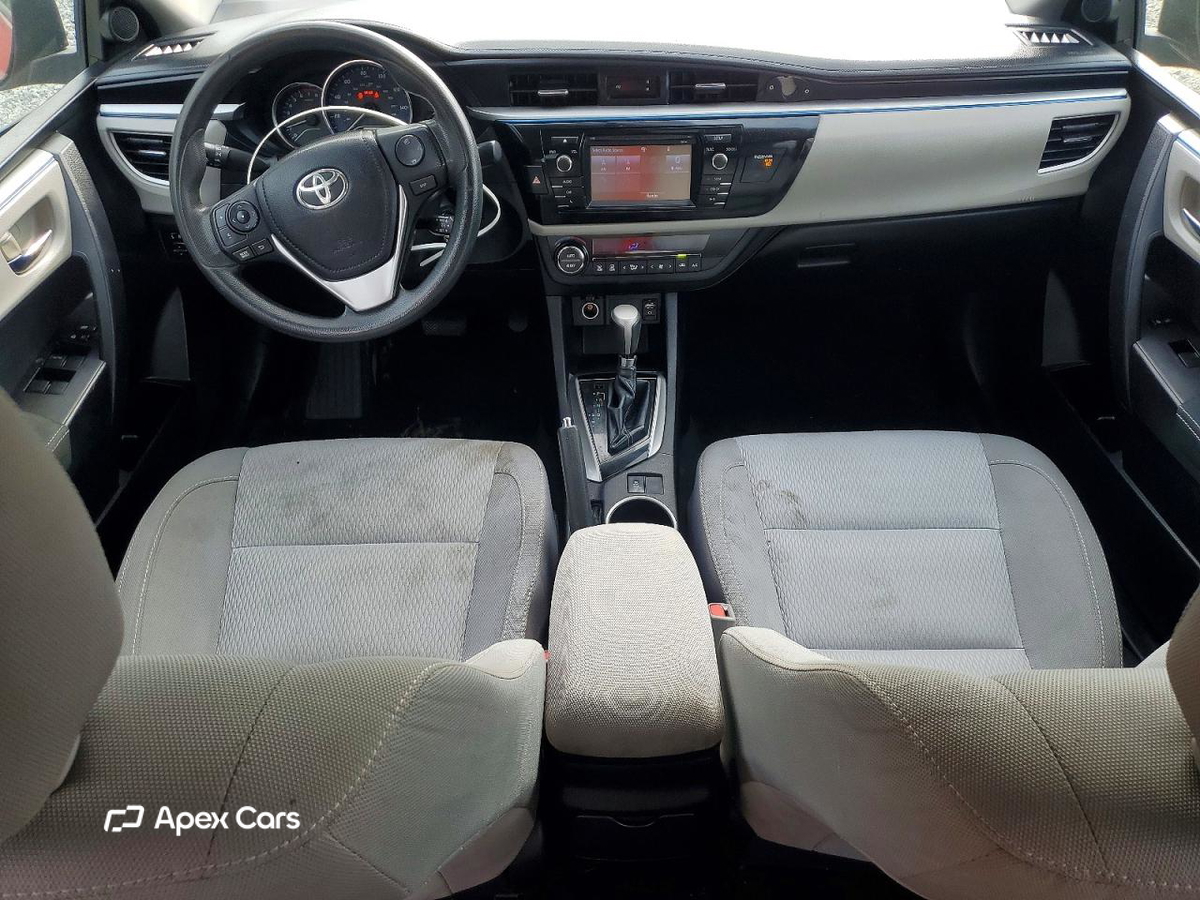 Toyota Corolla 2015