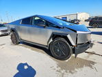 Tesla Cybertruck 2024
