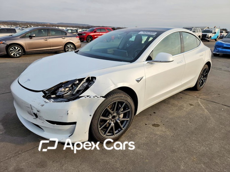 Tesla Model 3 2020 - Image 1 of 13