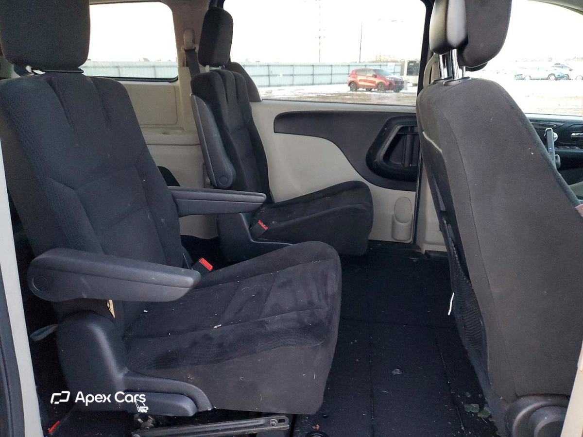 Dodge Caravan 2016