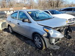 Nissan Versa 2015