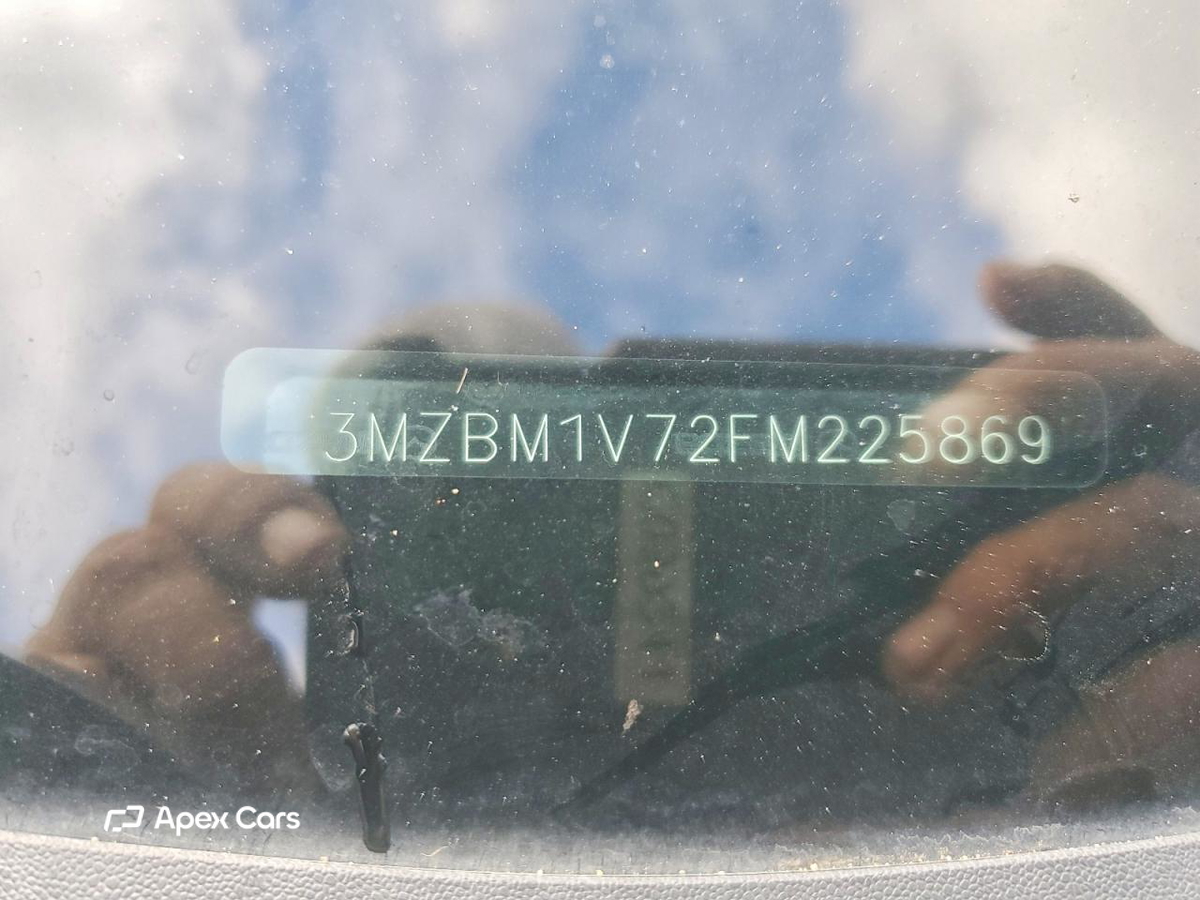Mazda 3 2015