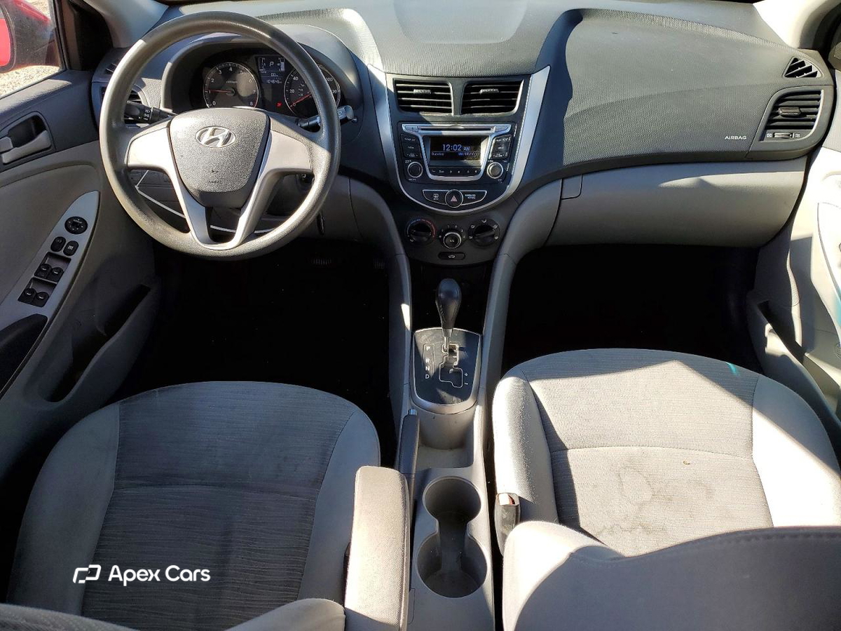 Hyundai Accent 2015