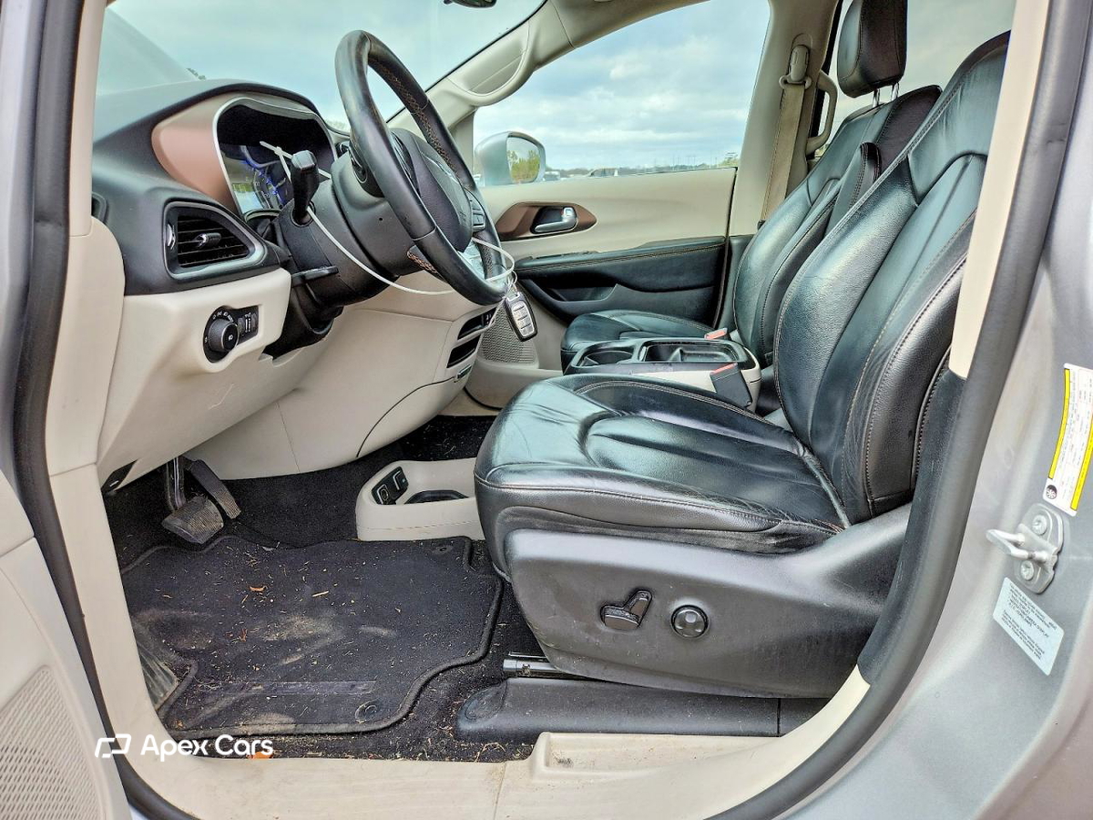 Chrysler Pacifica 2017