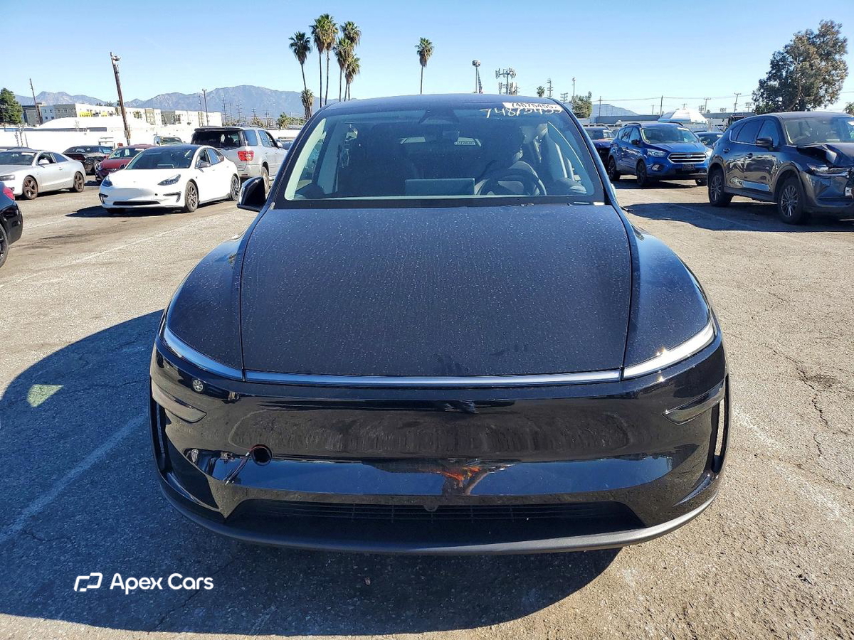 Tesla Model Y 2026