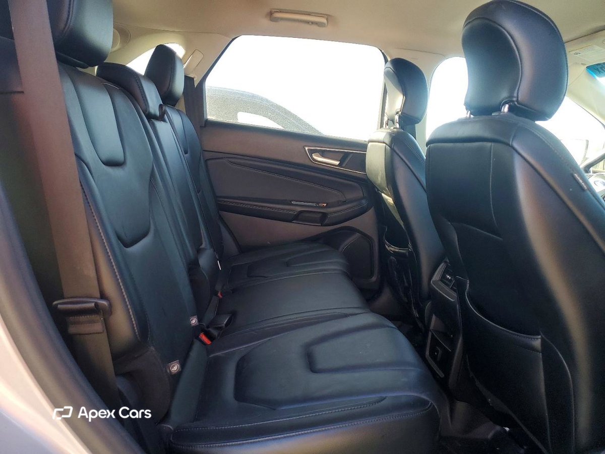 Ford Edge 2015