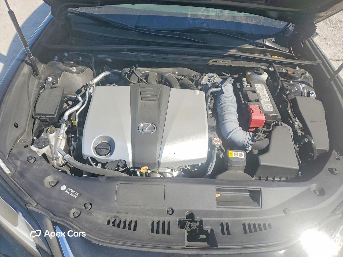 Lexus ES 2024