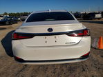 Lexus ES 2019
