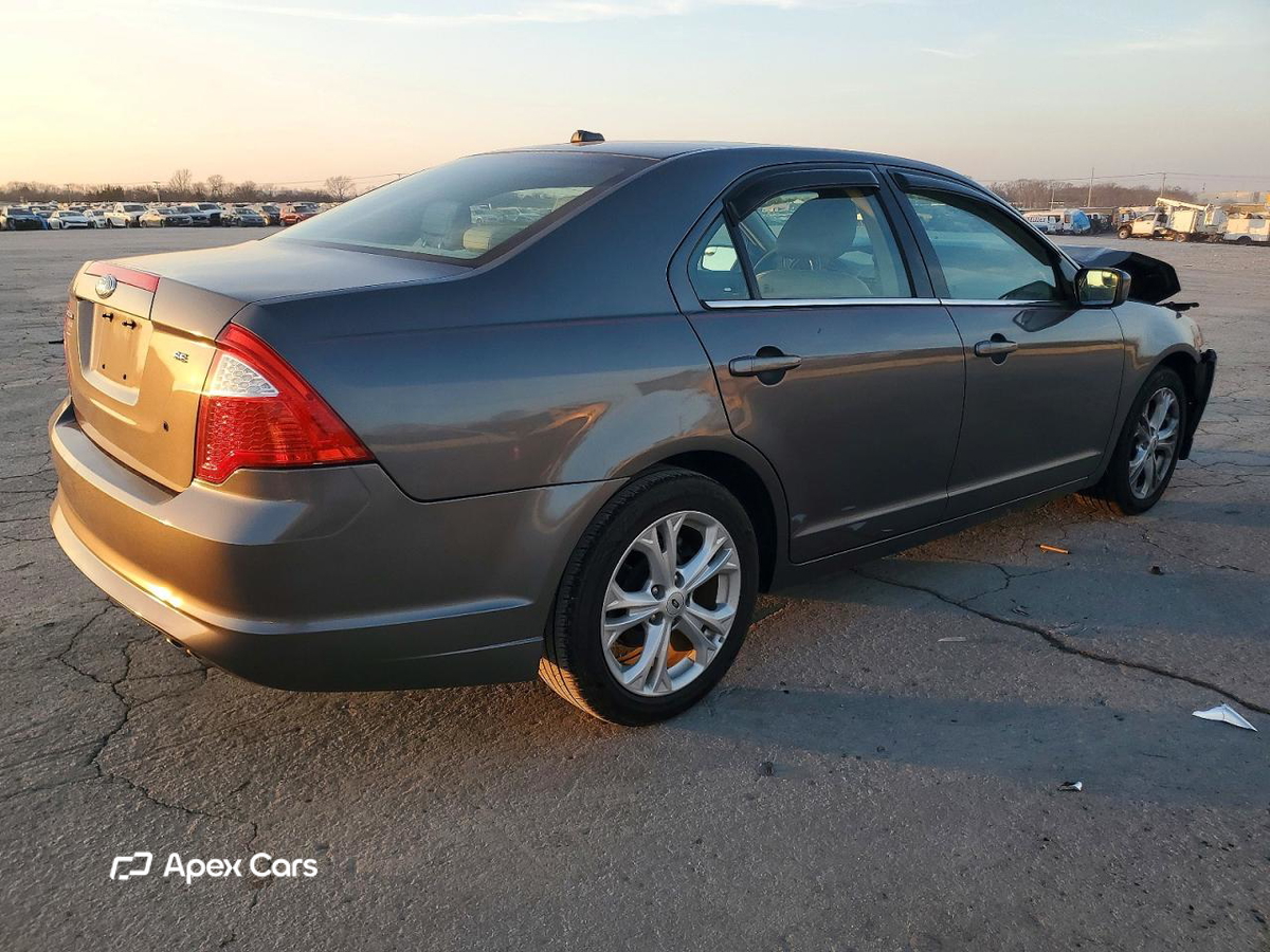 Ford Fusion 2012