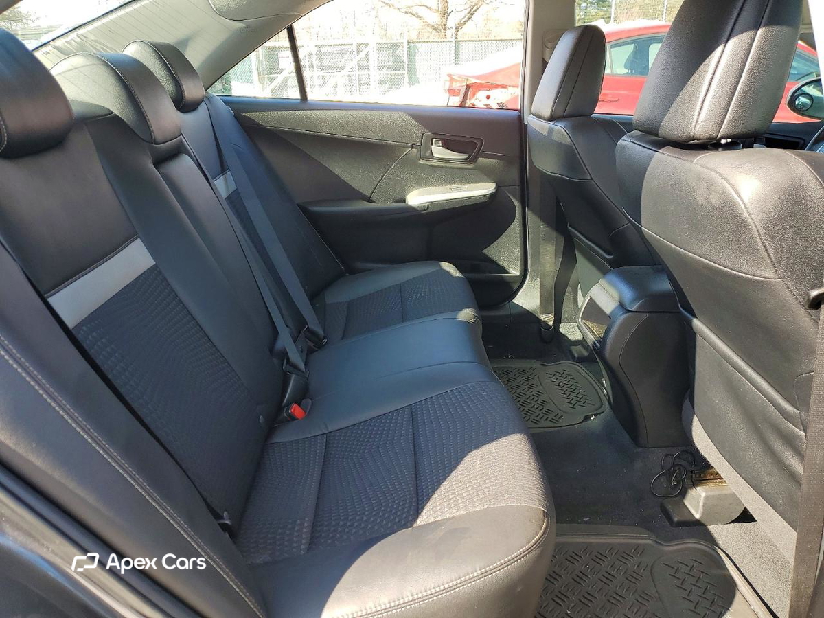 Toyota Camry 2012