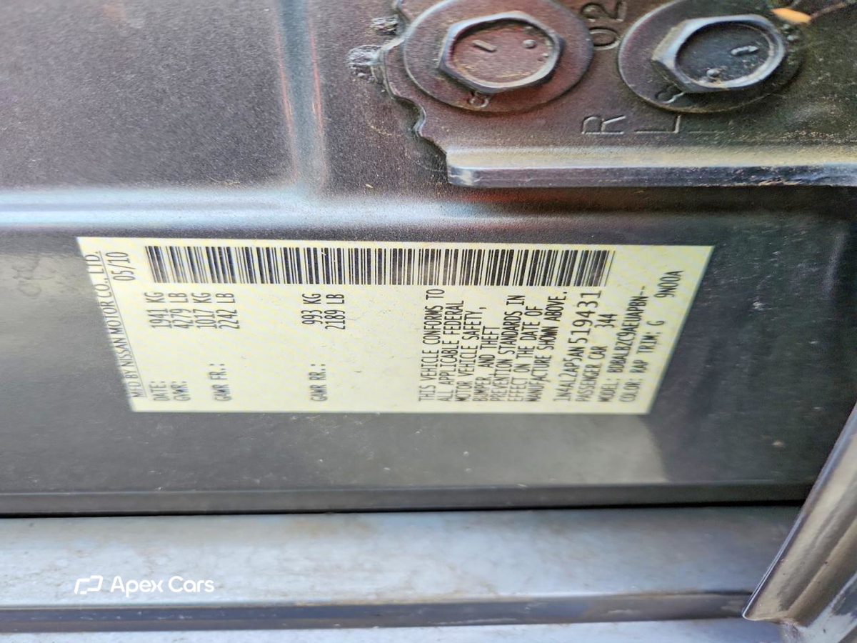 Nissan Altima 2010