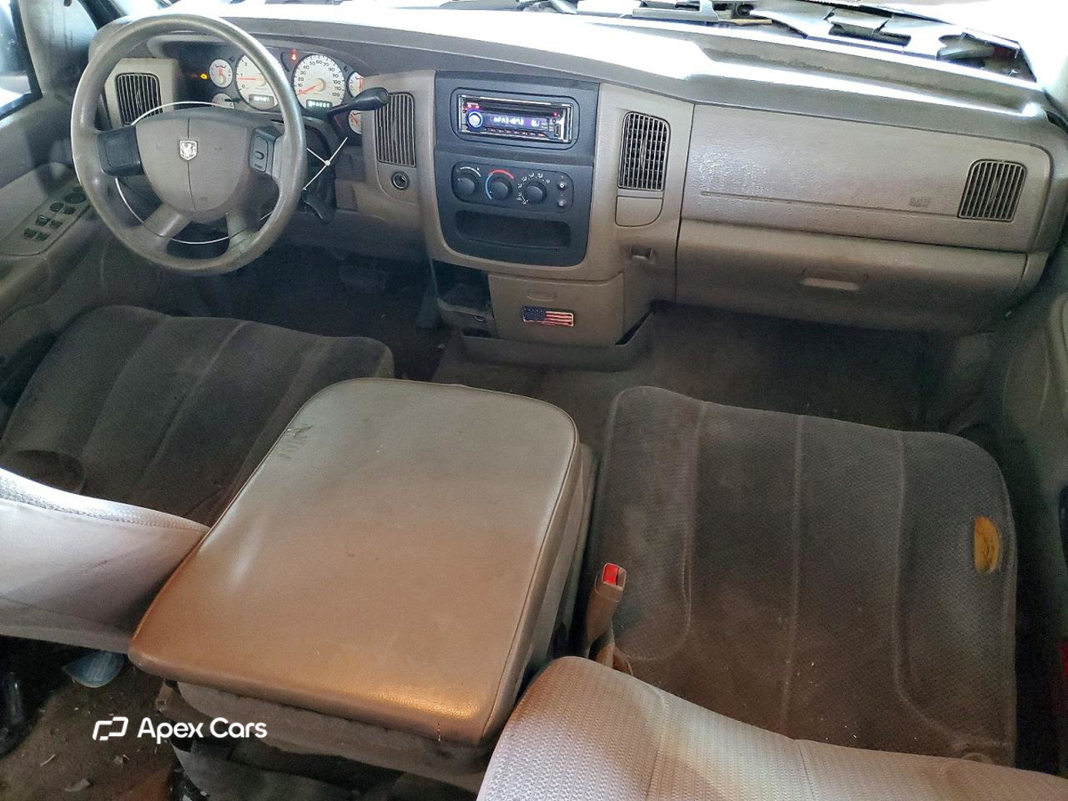 Dodge RAM 2004