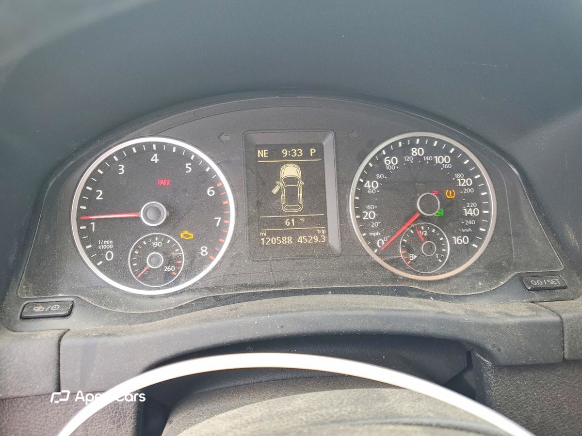 Volkswagen Tiguan 2015