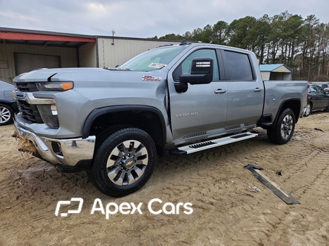 Chevrolet Silverado 2025 - Image 1 of 13