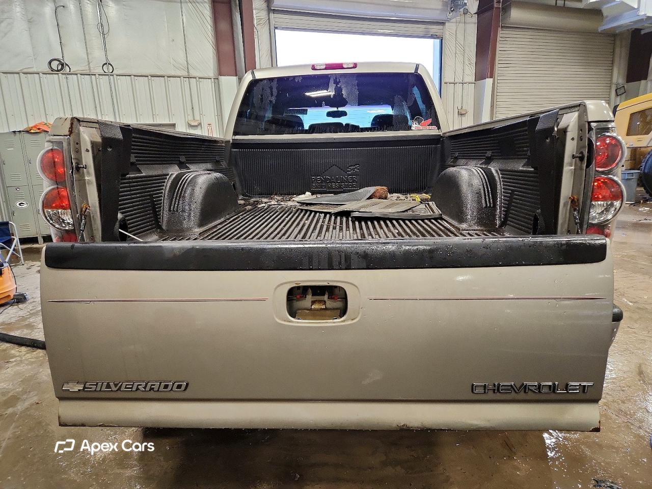 Chevrolet Silverado 2003