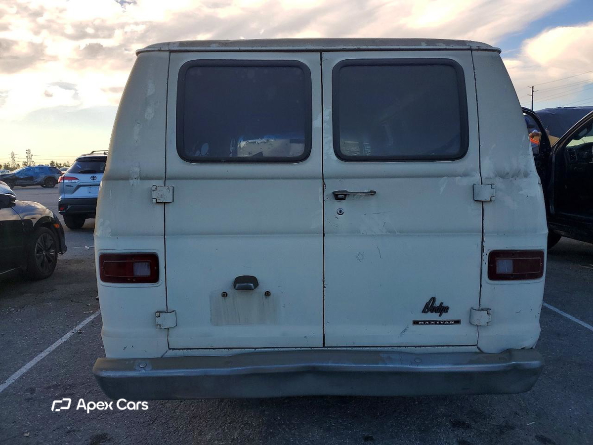 Dodge Caravan 1977