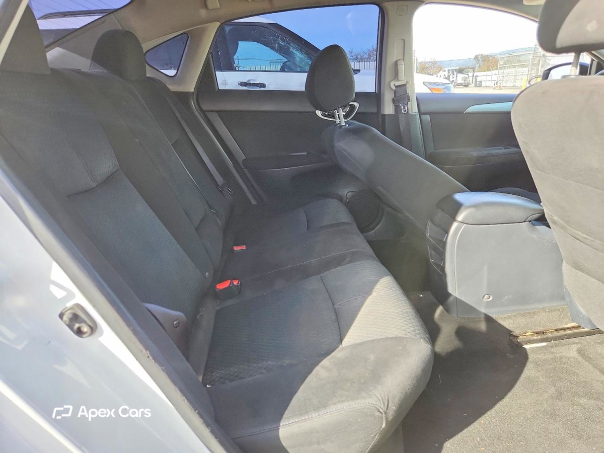 Nissan Sentra 2013