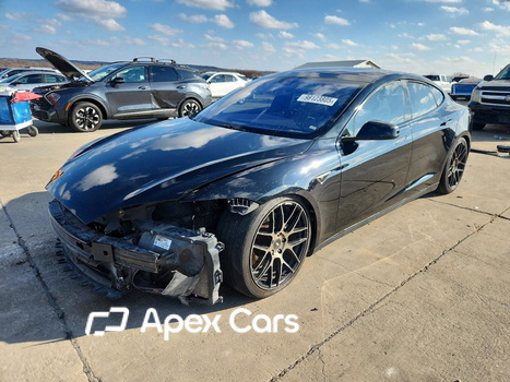 Tesla Model S 2015 - Image 1 of 14