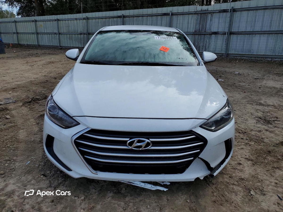 Hyundai Elantra 2018