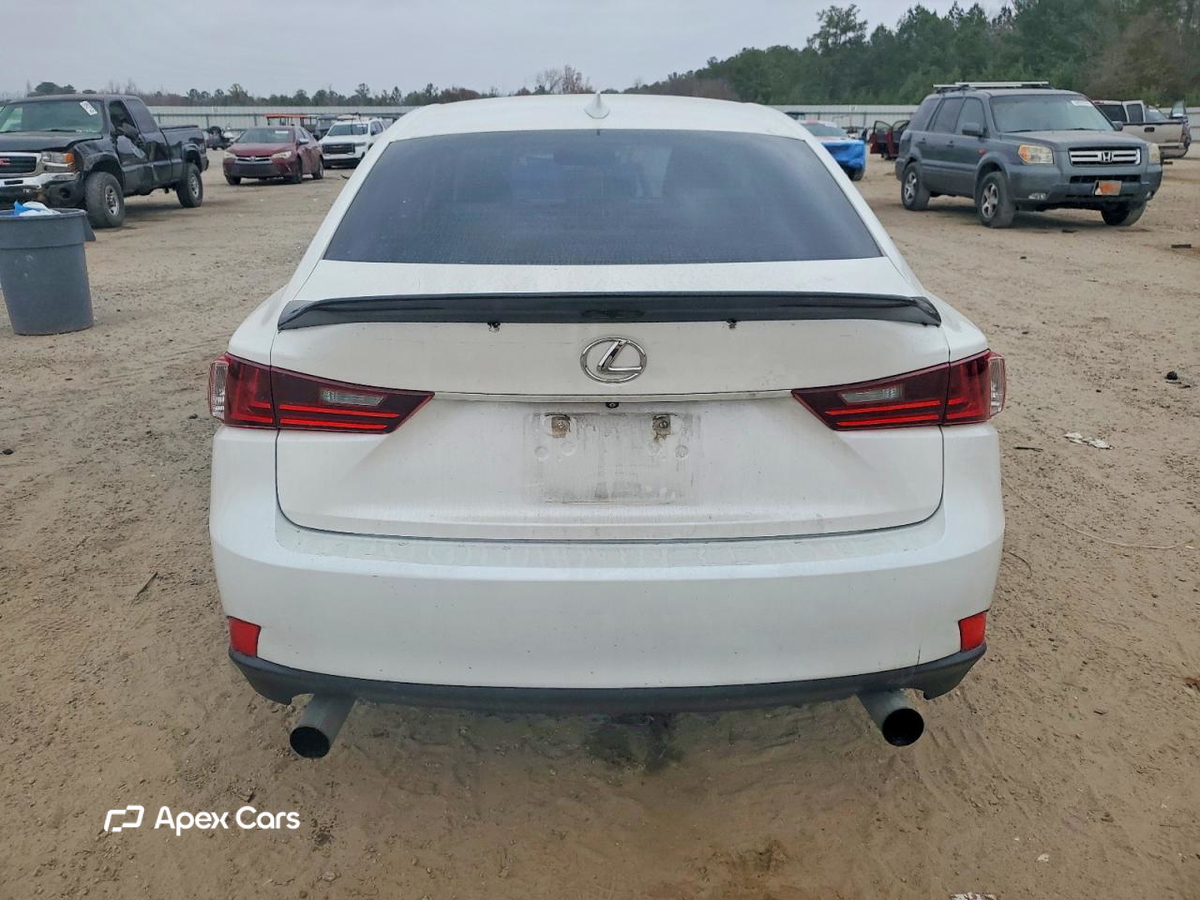 Lexus IS 2015