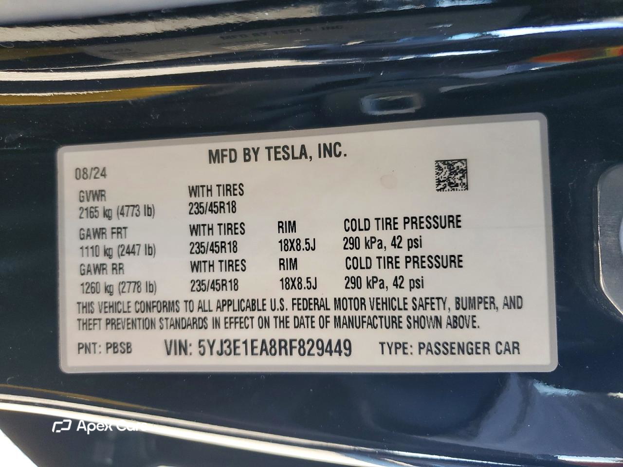 Tesla Model 3 2024