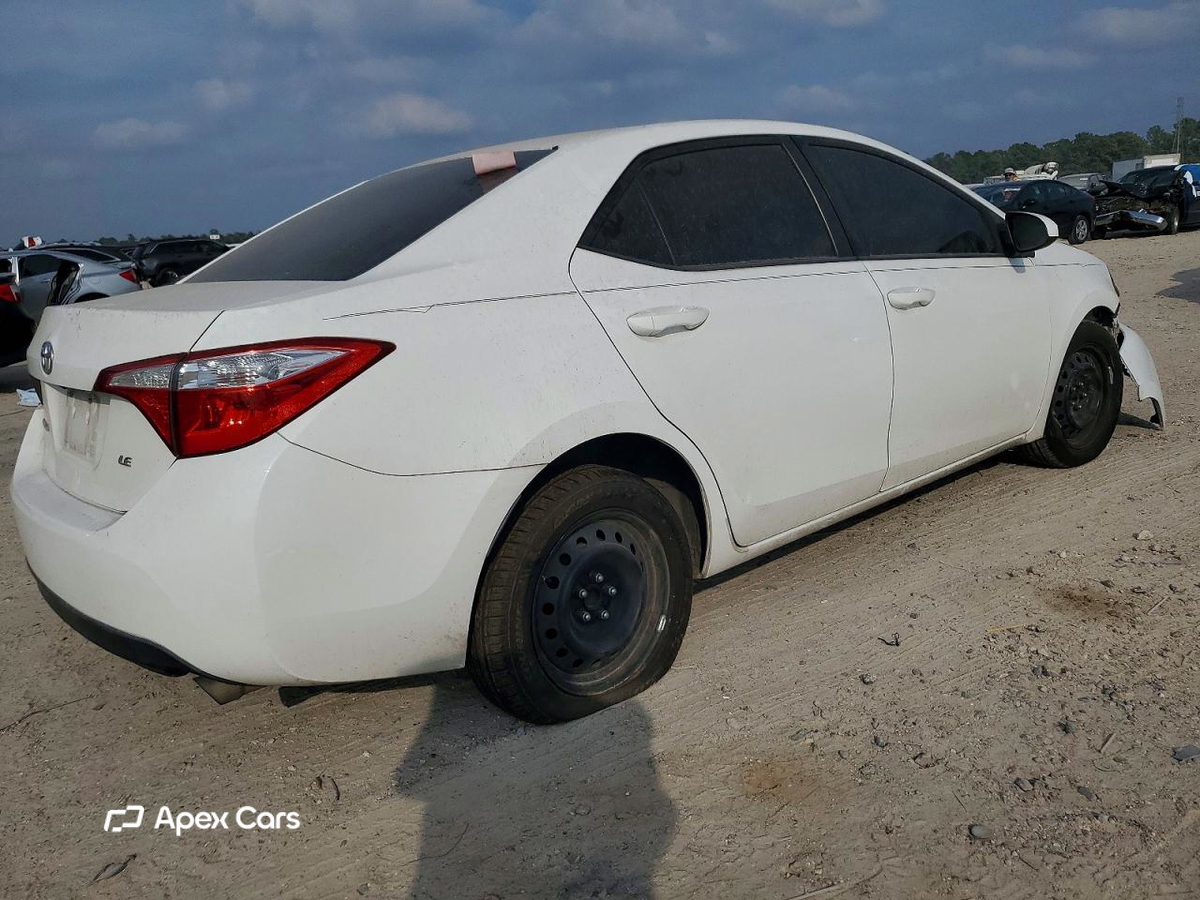 Toyota Corolla 2015