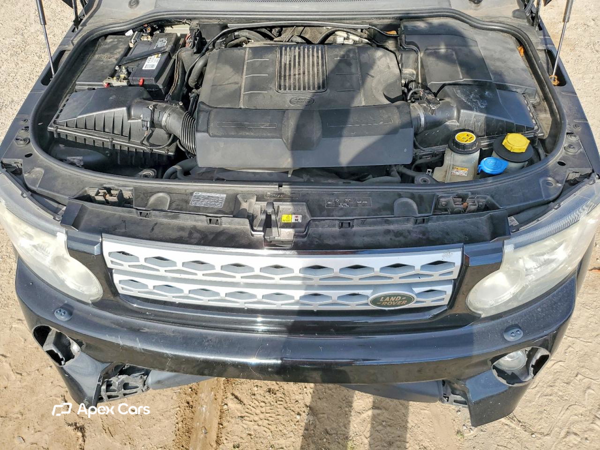 Land Rover LR4 2013